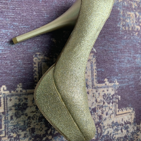 Mossimo high heels - Picture 7 of 7